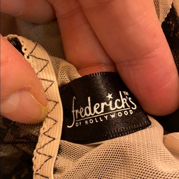 Lingerie bundle - Picture 2 of 8